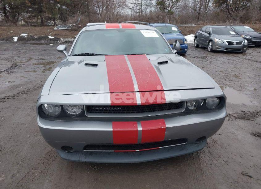 Photo 12 of 2013 Dodge Challenger SXT (VIN 2C3CDYAG3DH724962)
