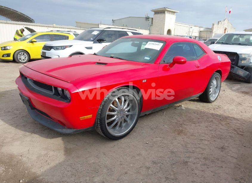 Photo 2 of 2014 Dodge Challenger SXT (VIN 2C3CDYAG3EH258483)