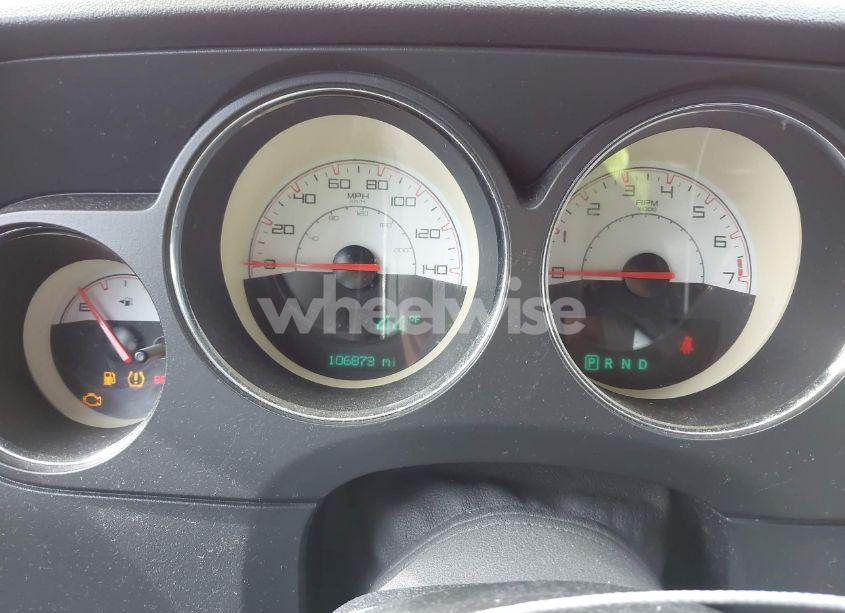 Photo 7 of 2014 Dodge Challenger SXT (VIN 2C3CDYAG3EH258483)