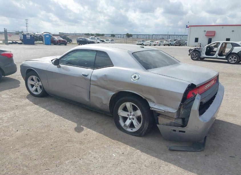 Photo 3 of 2014 Dodge Challenger SXT (VIN 2C3CDYAG3EH293945)