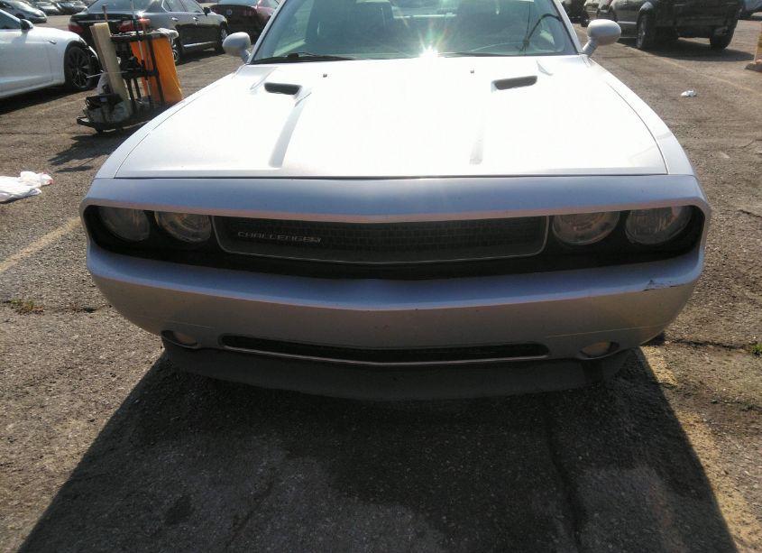 Photo 12 of 2012 Dodge Challenger SXT (VIN 2C3CDYAG4CH120982)