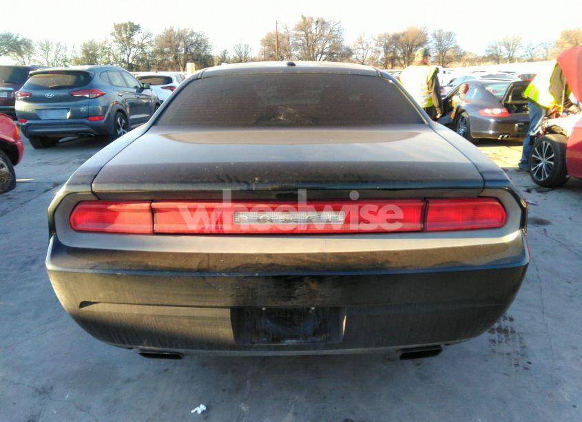 Photo 16 of 2012 Dodge Challenger SXT (VIN 2C3CDYAG4CH174184)