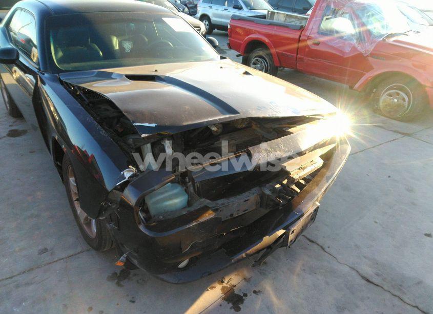 Photo 6 of 2012 Dodge Challenger SXT (VIN 2C3CDYAG4CH174184)