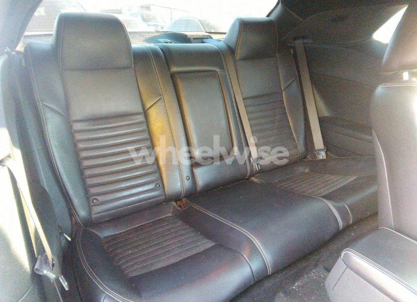 Photo 8 of 2012 Dodge Challenger SXT (VIN 2C3CDYAG4CH174184)