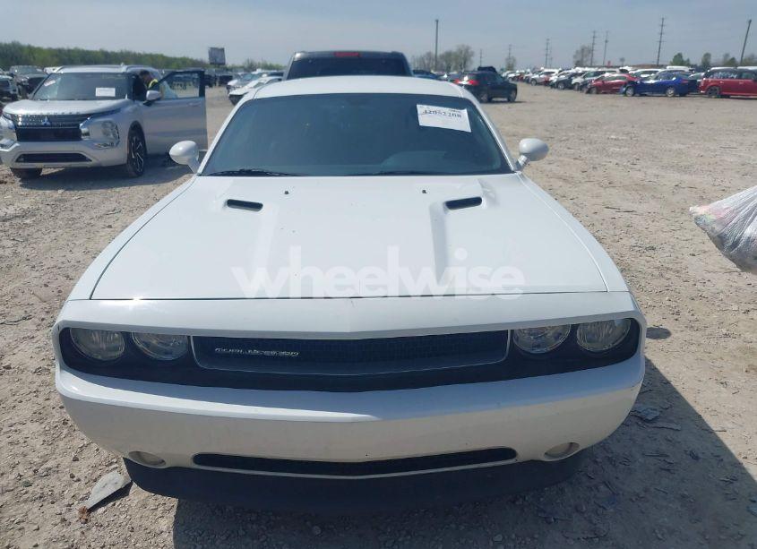 Photo 12 of 2013 Dodge Challenger SXT PLUS (VIN 2C3CDYAG4DH652329)