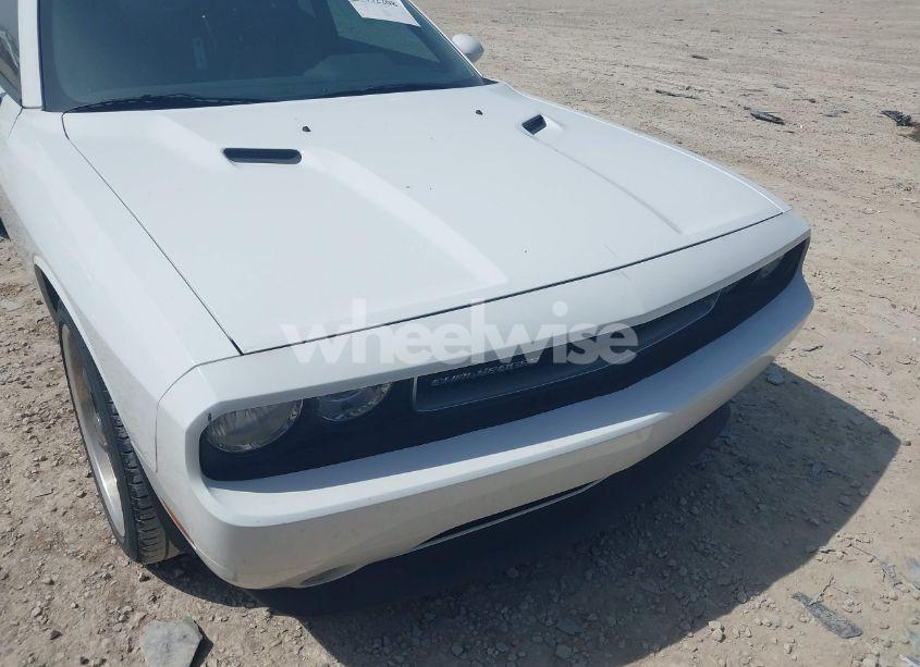 Photo 6 of 2013 Dodge Challenger SXT PLUS (VIN 2C3CDYAG4DH652329)