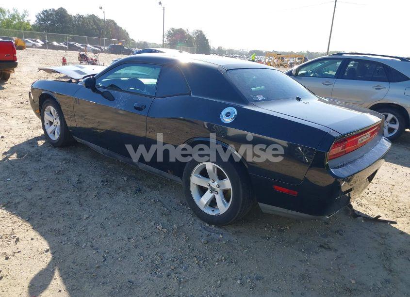Photo 3 of 2013 Dodge Challenger SXT (VIN 2C3CDYAG4DH718894)