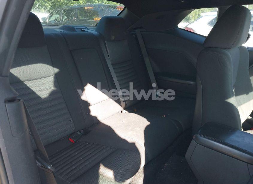 Photo 8 of 2013 Dodge Challenger SXT (VIN 2C3CDYAG4DH718894)