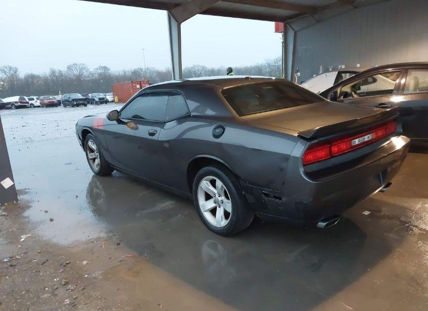 Photo 3 of 2014 Dodge Challenger SXT (VIN 2C3CDYAG4EH101741)