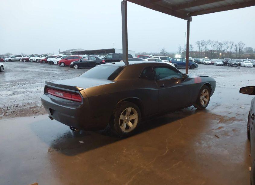 Photo 4 of 2014 Dodge Challenger SXT (VIN 2C3CDYAG4EH101741)