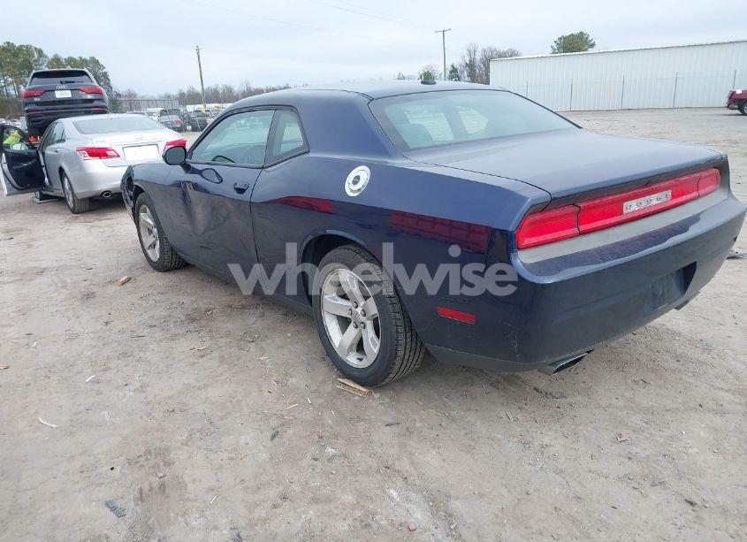 Photo 3 of 2014 Dodge Challenger SXT (VIN 2C3CDYAG4EH196026)