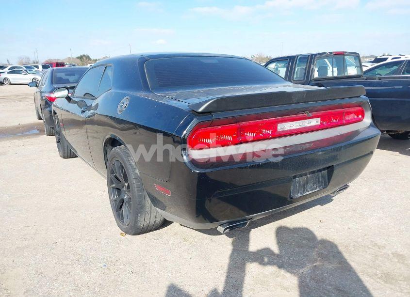 Photo 3 of 2014 Dodge Challenger SXT (VIN 2C3CDYAG4EH233706)