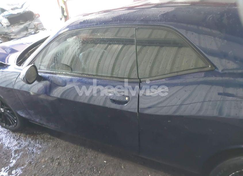 Photo 14 of 2014 Dodge Challenger SXT PLUS (VIN 2C3CDYAG4EH294196)