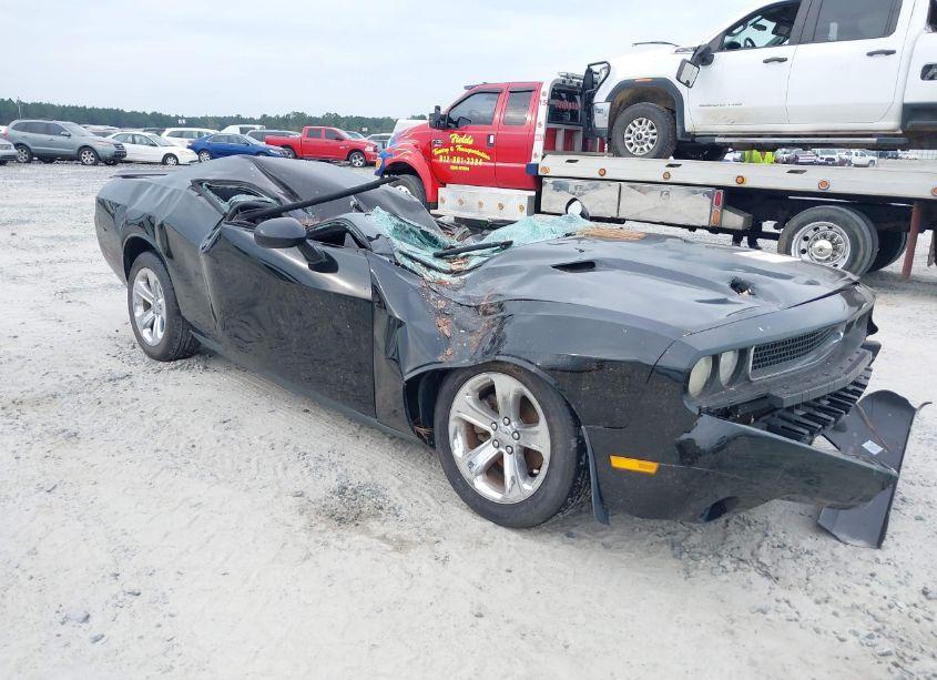 2014 Dodge Challenger SXT (VIN 2C3CDYAG4EH307688) main photo