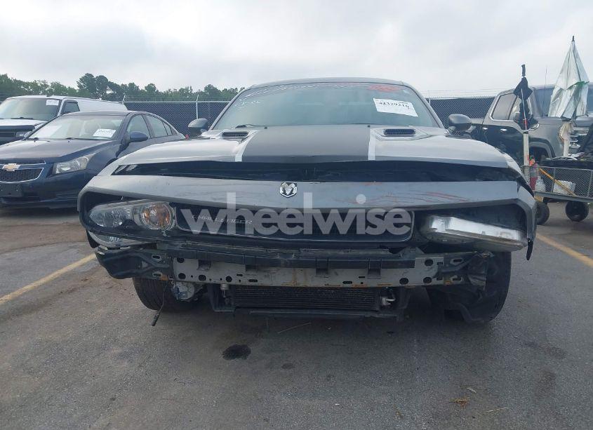 Photo 6 of 2012 Dodge Challenger SXT (VIN 2C3CDYAG5CH135359)