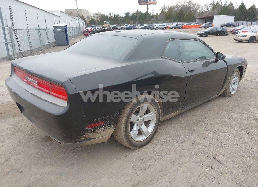 Photo 4 of 2012 Dodge Challenger SXT (VIN 2C3CDYAG5CH214207)