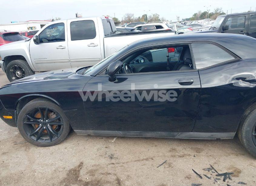 Photo 14 of 2013 Dodge Challenger SXT (VIN 2C3CDYAG5DH500642)