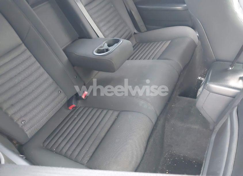 Photo 8 of 2013 Dodge Challenger SXT (VIN 2C3CDYAG5DH500642)