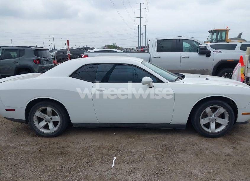 Photo 13 of 2013 Dodge Challenger SXT PLUS (VIN 2C3CDYAG5DH562753)