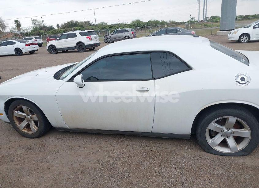 Photo 14 of 2013 Dodge Challenger SXT PLUS (VIN 2C3CDYAG5DH562753)