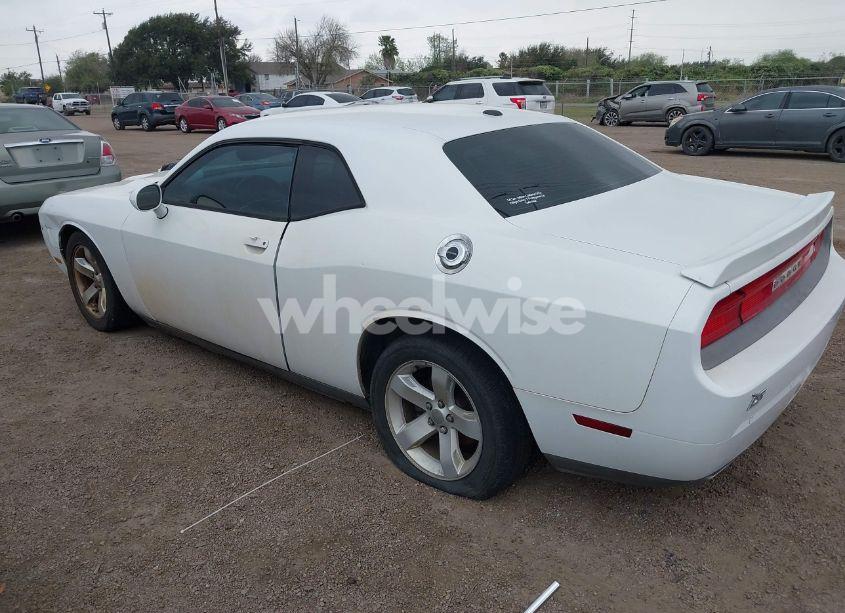 Photo 3 of 2013 Dodge Challenger SXT PLUS (VIN 2C3CDYAG5DH562753)