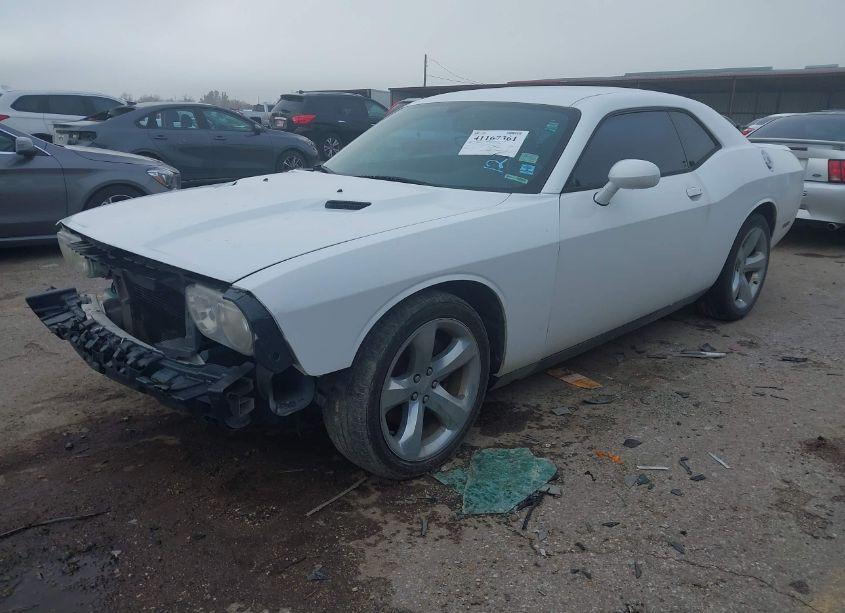 Photo 2 of 2014 Dodge Challenger SXT PLUS (VIN 2C3CDYAG5EH123716)