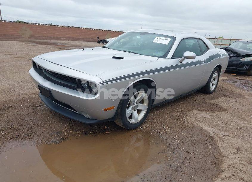 Photo 2 of 2012 Dodge Challenger SXT (VIN 2C3CDYAG6CH131479)