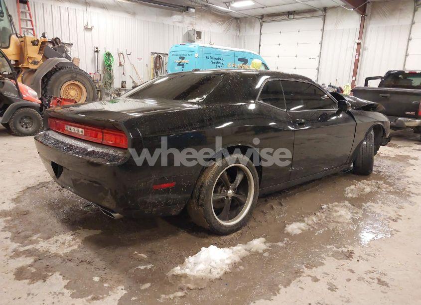 Photo 4 of 2012 Dodge Challenger SXT (VIN 2C3CDYAG6CH161825)