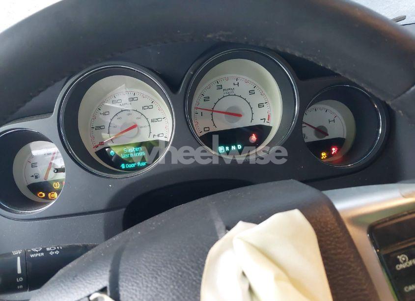 Photo 7 of 2012 Dodge Challenger SXT (VIN 2C3CDYAG6CH161825)