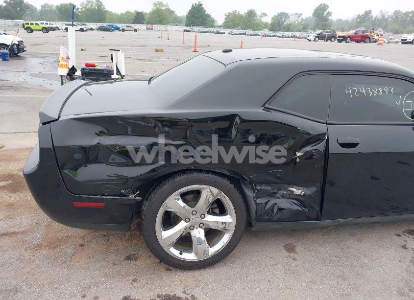 Photo 6 of 2012 Dodge Challenger SXT (VIN 2C3CDYAG6CH170461)