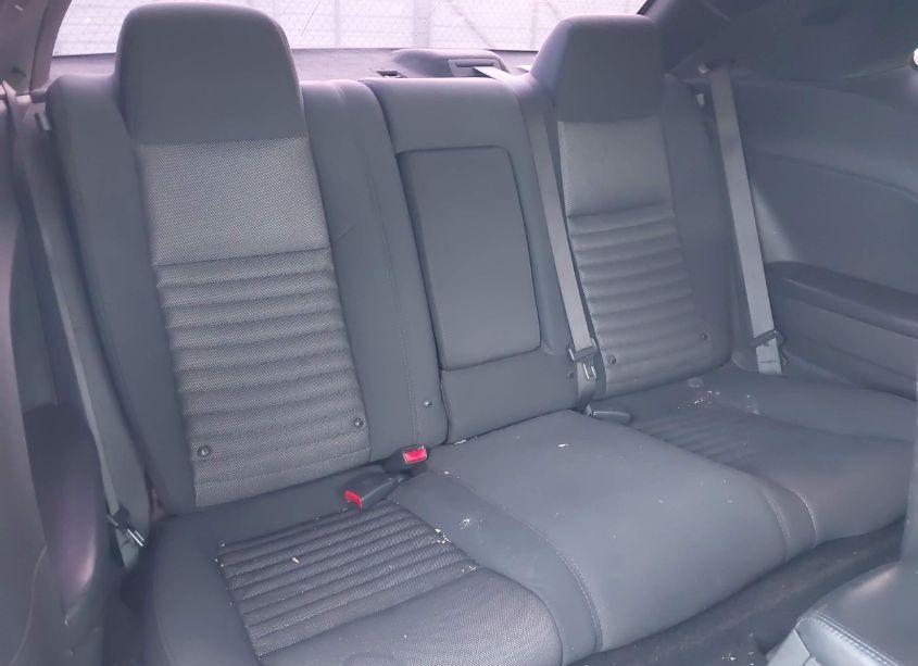 Photo 8 of 2012 Dodge Challenger SXT (VIN 2C3CDYAG6CH176941)