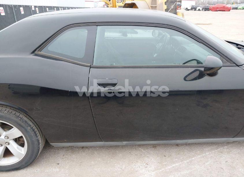 Photo 13 of 2012 Dodge Challenger SXT (VIN 2C3CDYAG6CH206567)