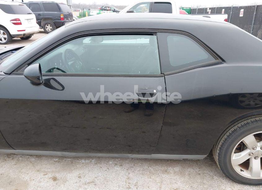Photo 14 of 2012 Dodge Challenger SXT (VIN 2C3CDYAG6CH206567)