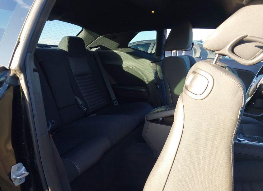 Photo 8 of 2012 Dodge Challenger SXT (VIN 2C3CDYAG6CH258183)