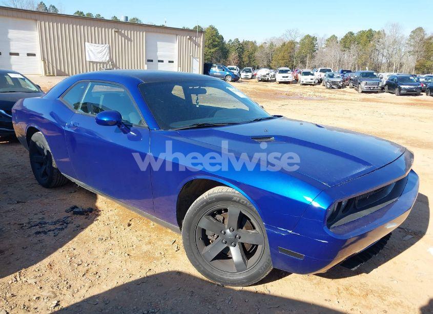 2012 Dodge Challenger SXT (VIN 2C3CDYAG6CH294262) main photo