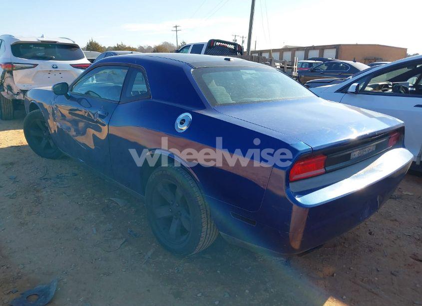 Photo 3 of 2012 Dodge Challenger SXT (VIN 2C3CDYAG6CH294262)