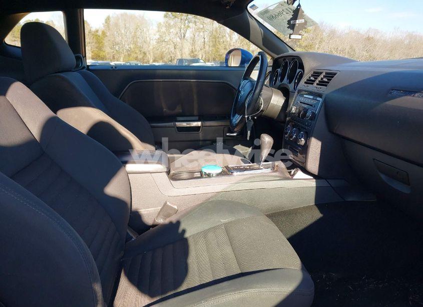 Photo 5 of 2012 Dodge Challenger SXT (VIN 2C3CDYAG6CH294262)