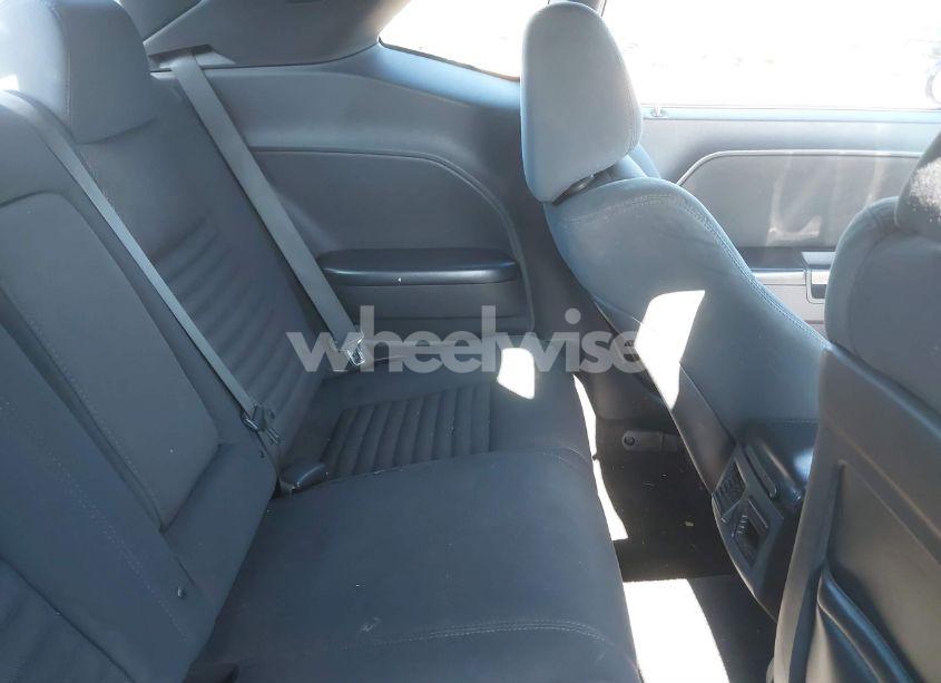 Photo 8 of 2012 Dodge Challenger SXT (VIN 2C3CDYAG6CH294262)