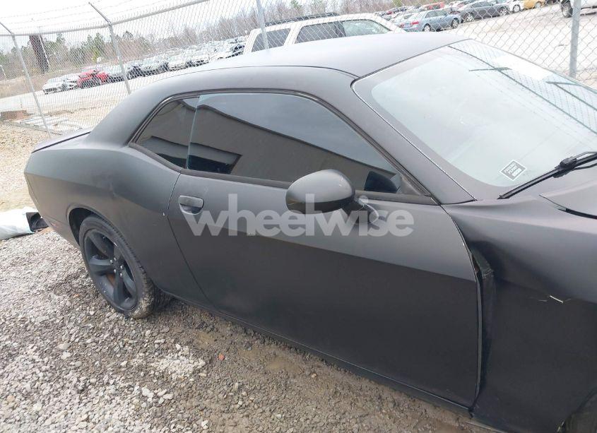 Photo 13 of 2013 Dodge Challenger SXT (VIN 2C3CDYAG6DH610812)
