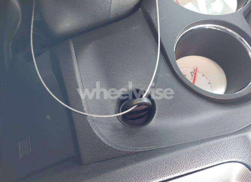 Photo 11 of 2013 Dodge Challenger SXT PLUS (VIN 2C3CDYAG6DH619929)