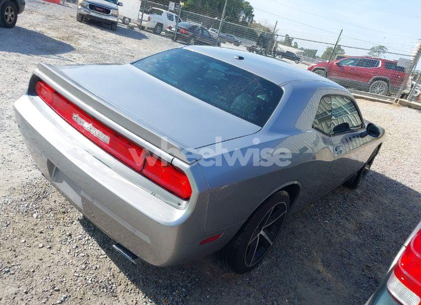 Photo 4 of 2013 Dodge Challenger SXT PLUS (VIN 2C3CDYAG6DH619929)