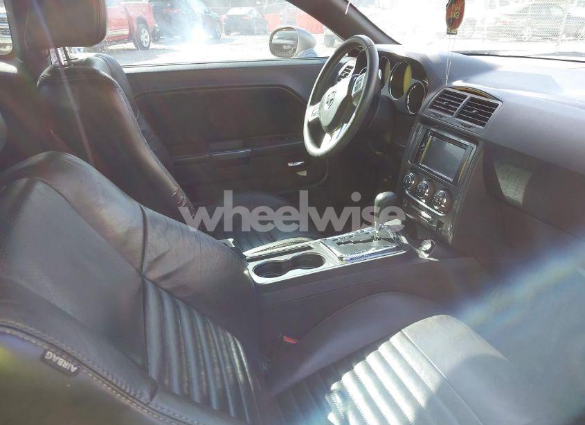 Photo 5 of 2013 Dodge Challenger SXT PLUS (VIN 2C3CDYAG6DH619929)