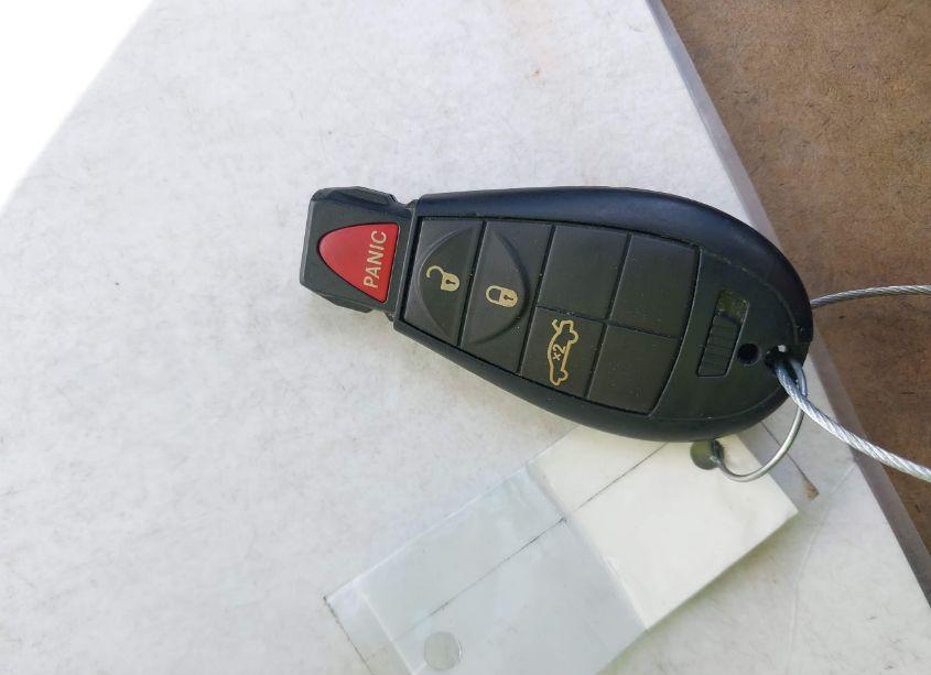 Photo 11 of 2013 Dodge Challenger SXT (VIN 2C3CDYAG6DH626038)