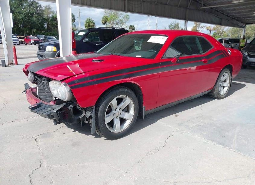 Photo 2 of 2013 Dodge Challenger SXT (VIN 2C3CDYAG6DH626038)