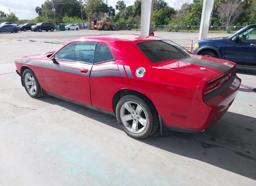 Photo 3 of 2013 Dodge Challenger SXT (VIN 2C3CDYAG6DH626038)