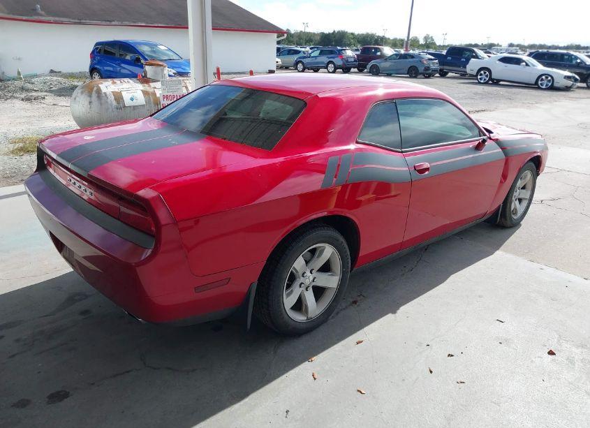Photo 4 of 2013 Dodge Challenger SXT (VIN 2C3CDYAG6DH626038)