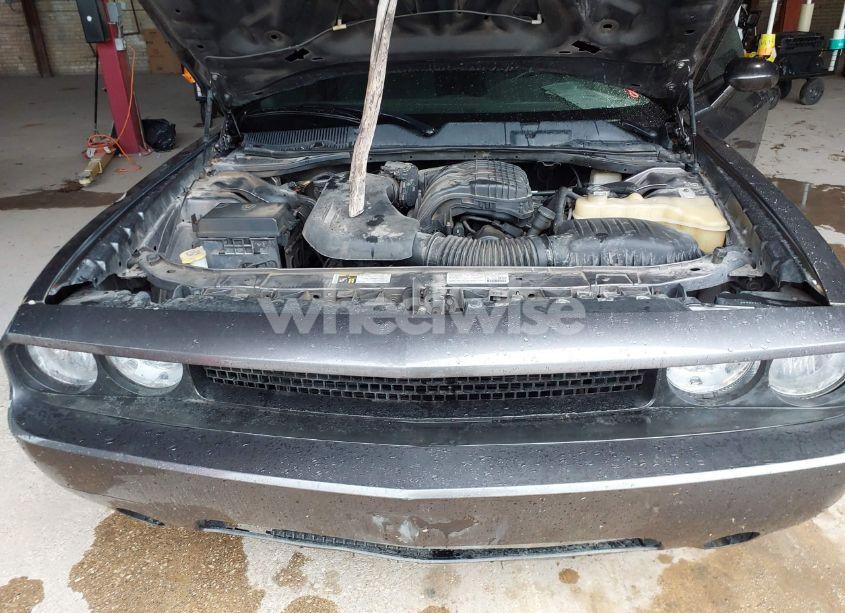 Photo 10 of 2014 Dodge Challenger SXT (VIN 2C3CDYAG6EH195590)