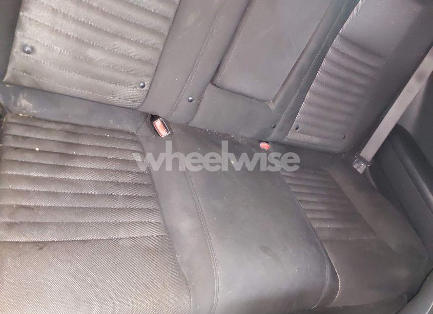 Photo 8 of 2014 Dodge Challenger SXT (VIN 2C3CDYAG6EH195590)