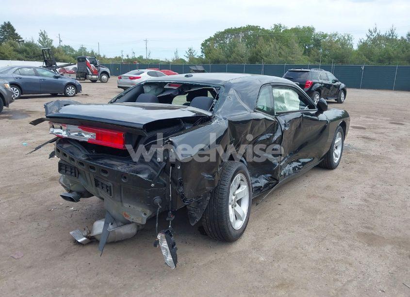 Photo 6 of 2012 Dodge Challenger SXT (VIN 2C3CDYAG7CH130972)