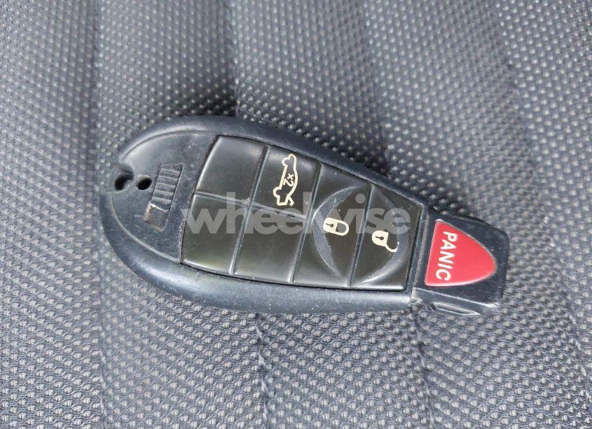 Photo 11 of 2013 Dodge Challenger SXT (VIN 2C3CDYAG7DH653376)